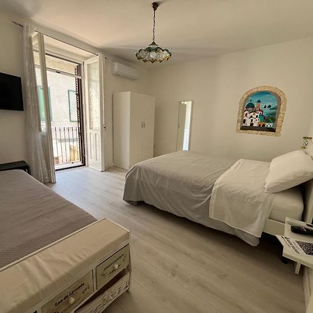 B&B Due Su Due Holiday Vietri Extérieur photo